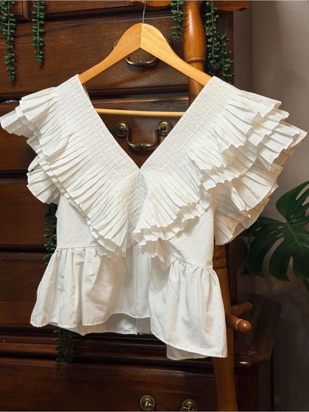 ZARA Dramatic Flutter Sleeve Smocked Ruffle Top White XS
